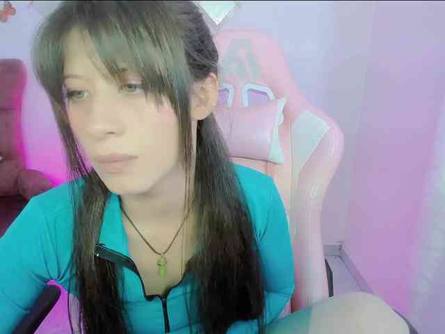ZooeyBelair webcam