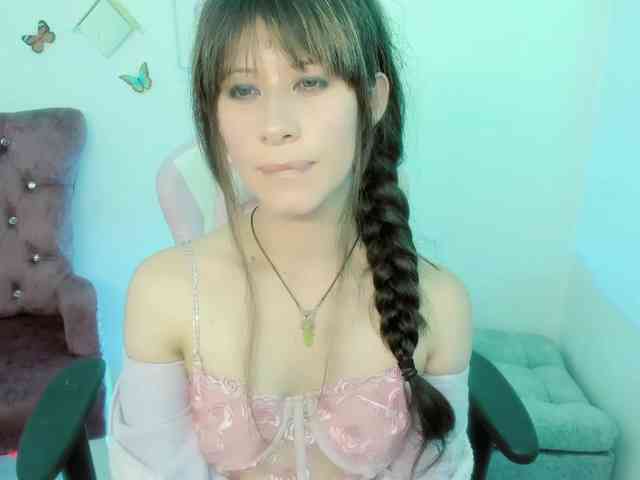 ZooeyBelair webcam