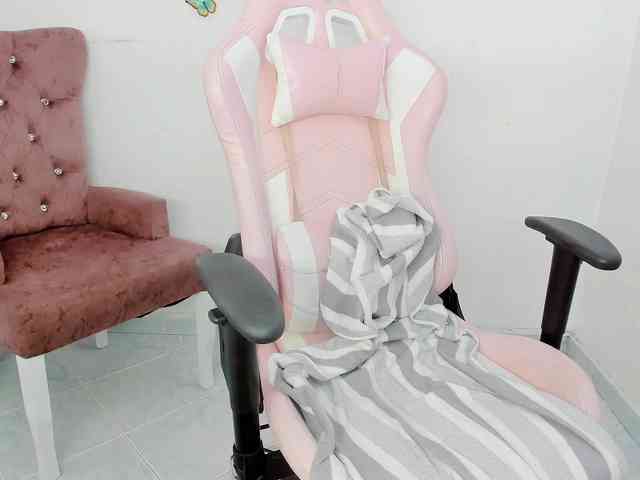 ZooeyBelair ZooeyBelair