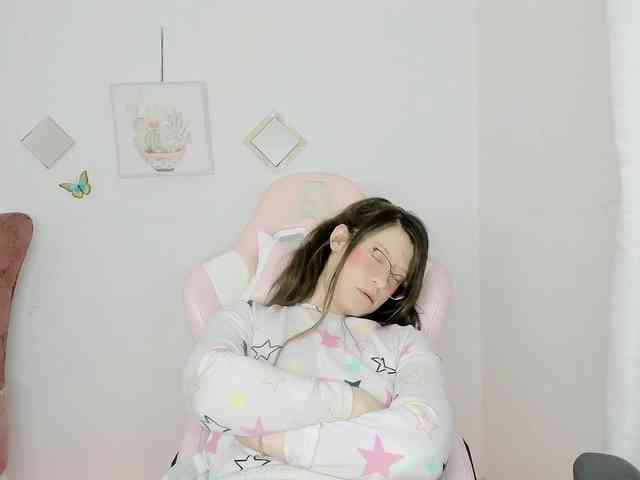 ZooeyBelair ZooeyBelair