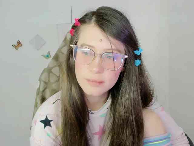 ZooeyBelair webcam