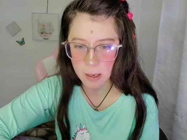 ZooeyBelair webcam