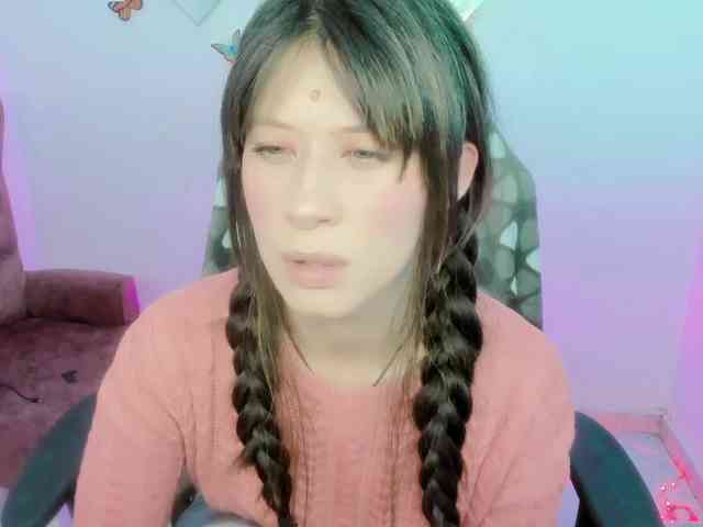 ZooeyBelair webcam