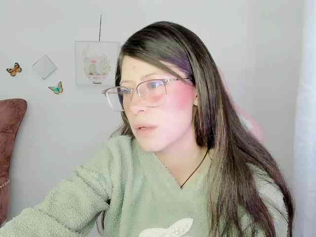 ZooeyBelair webcam