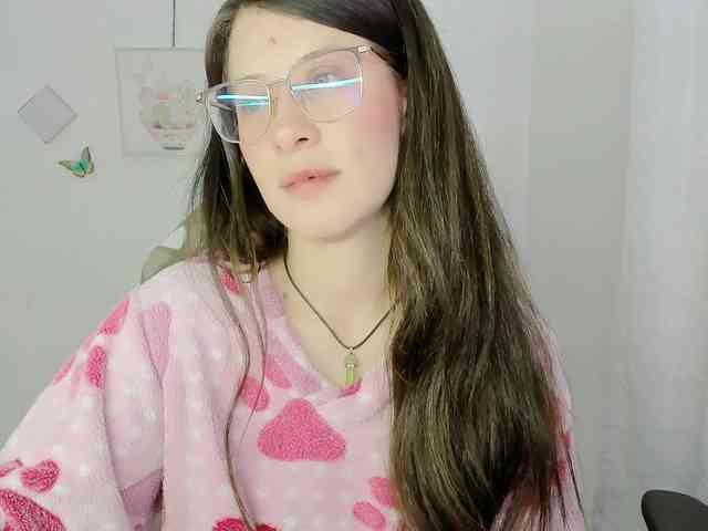 ZooeyBelair webcam