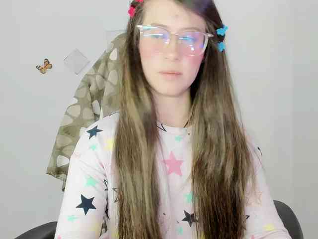 ZooeyBelair webcam