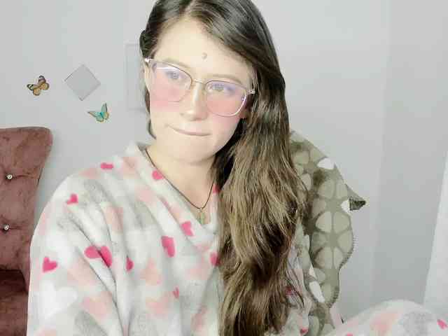 ZooeyBelair webcam