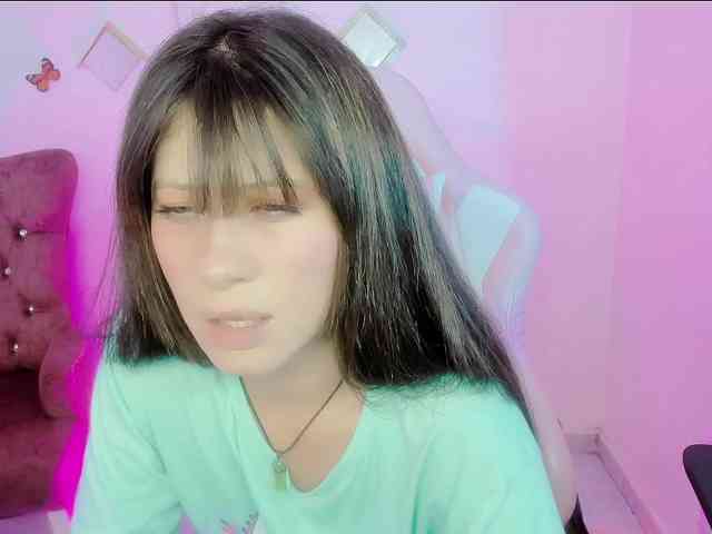 ZooeyBelair webcam