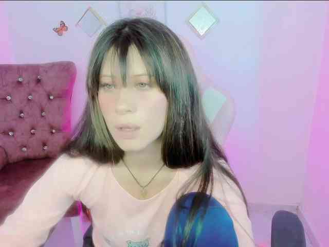 ZooeyBelair webcam