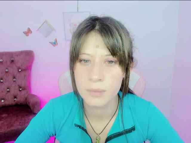 ZooeyBelair webcam