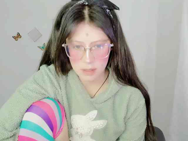 ZooeyBelair webcam