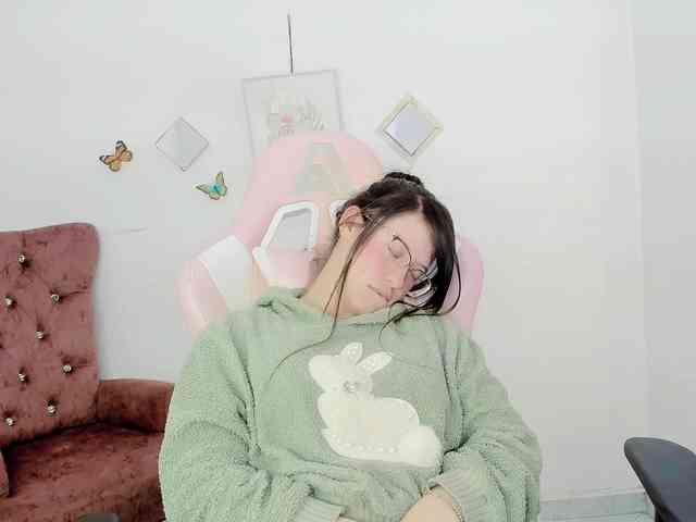 ZooeyBelair ZooeyBelair