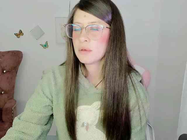 ZooeyBelair webcam