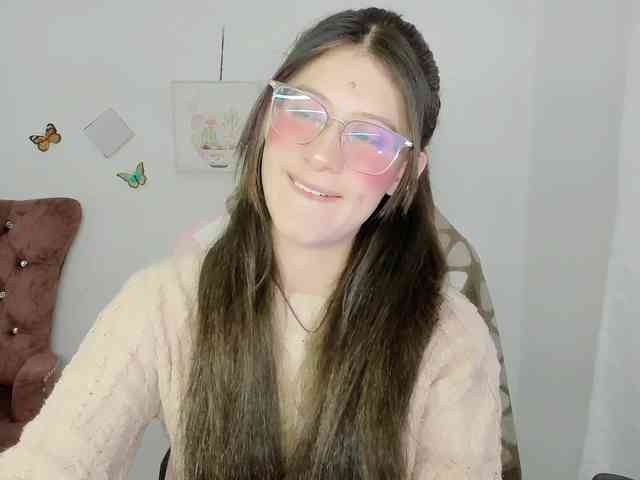 ZooeyBelair webcam