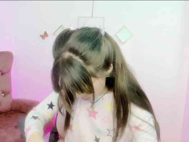 ZooeyBelair webcam