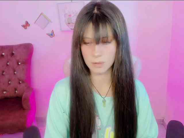 ZooeyBelair webcam