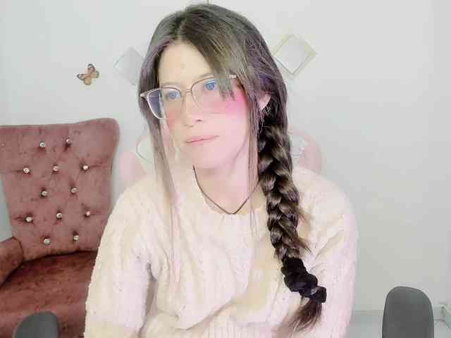 ZooeyBelair ZooeyBelair