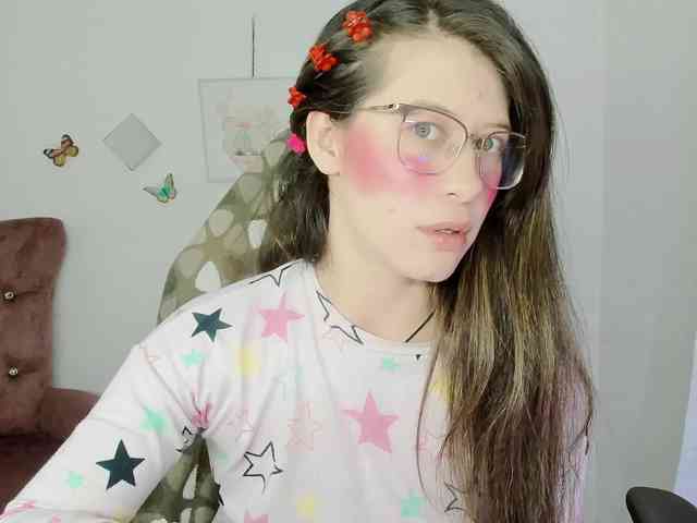 ZooeyBelair webcam