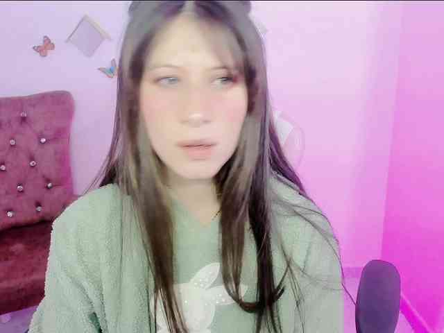 ZooeyBelair webcam