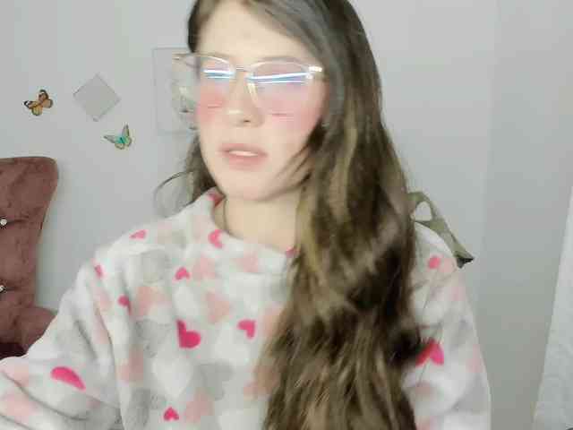 ZooeyBelair webcam