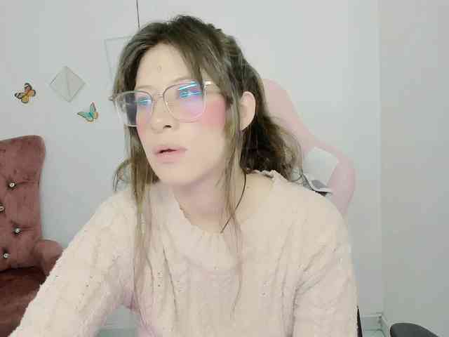 ZooeyBelair webcam