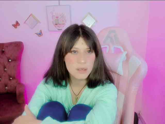 ZooeyBelair webcam