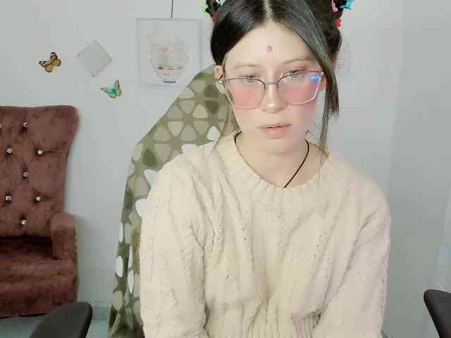 ZooeyBelair webcam