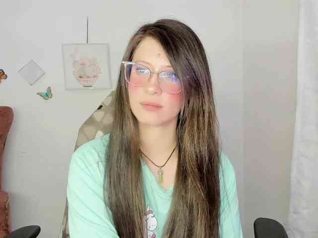 ZooeyBelair webcam