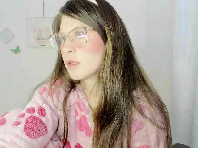 ZooeyBelair webcam