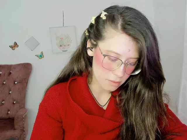 ZooeyBelair webcam