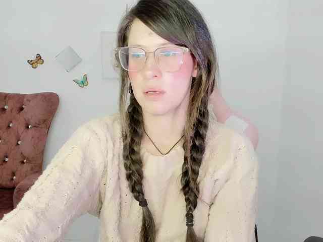 ZooeyBelair ZooeyBelair