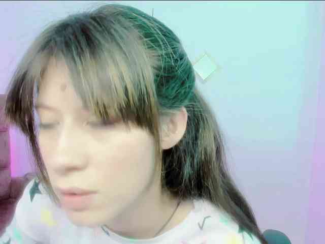 ZooeyBelair webcam
