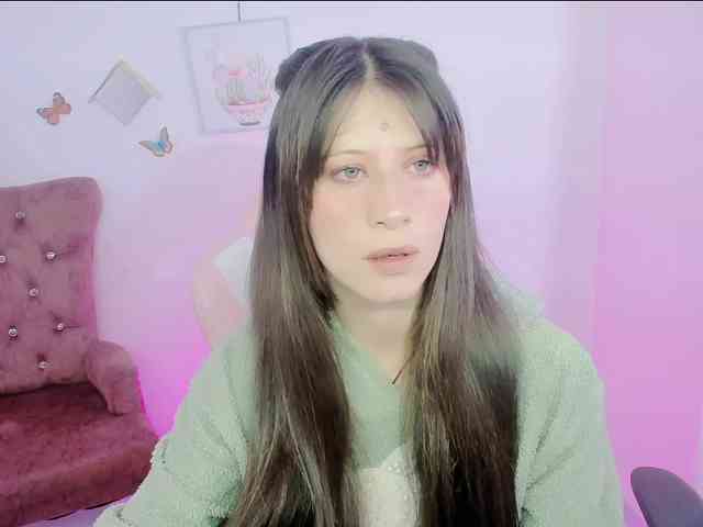 ZooeyBelair webcam