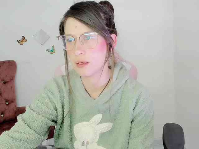 ZooeyBelair ZooeyBelair