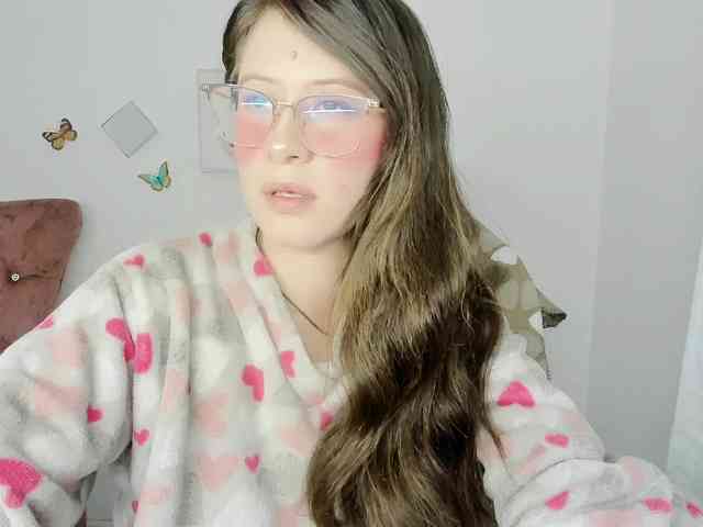 ZooeyBelair webcam