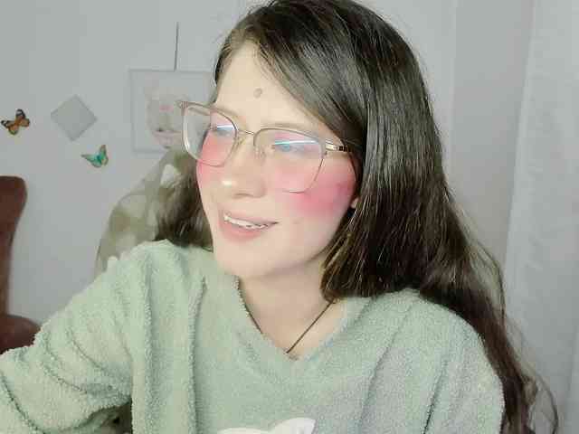 ZooeyBelair webcam