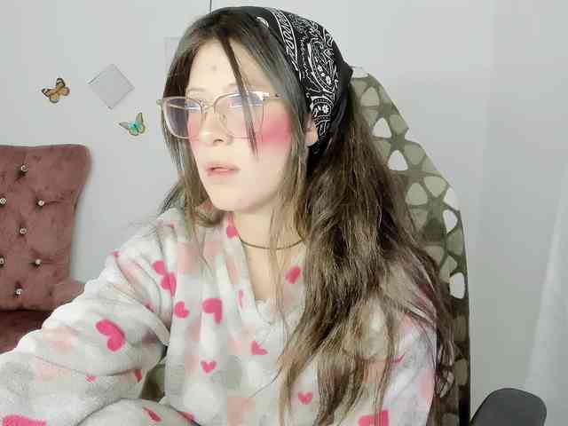 ZooeyBelair webcam