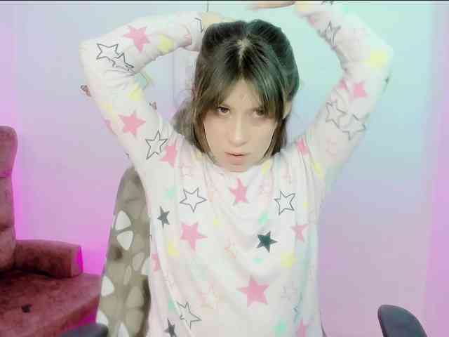 ZooeyBelair webcam