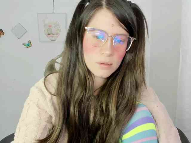 ZooeyBelair webcam