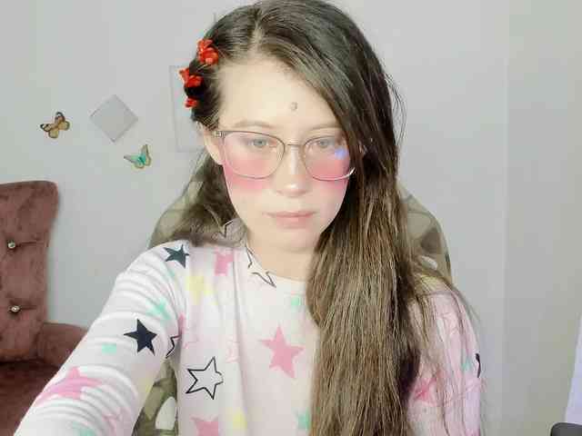 ZooeyBelair webcam