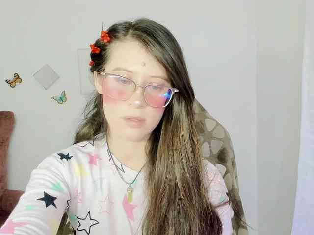 ZooeyBelair webcam