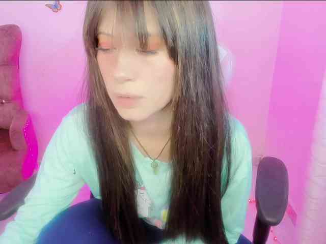 ZooeyBelair webcam
