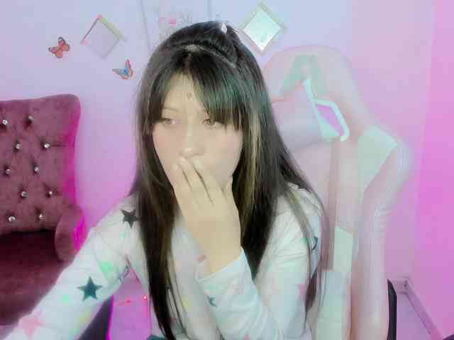 ZooeyBelair webcam