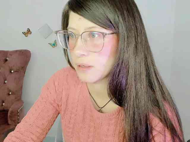 ZooeyBelair webcam