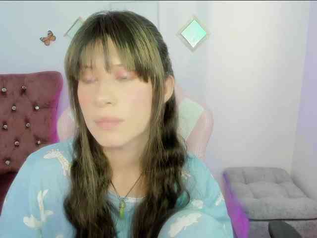 ZooeyBelair webcam