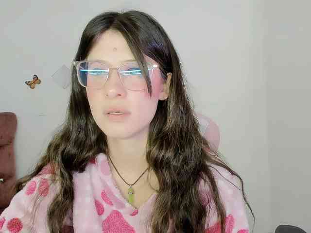 ZooeyBelair webcam