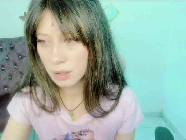 ZooeyBelair webcam
