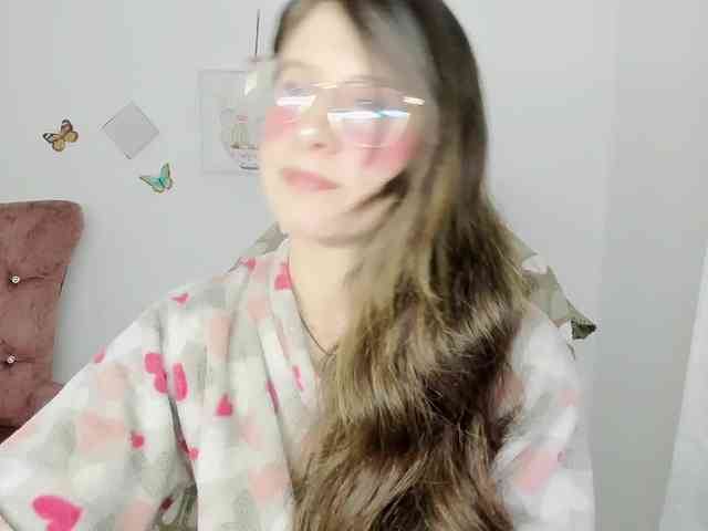 ZooeyBelair webcam