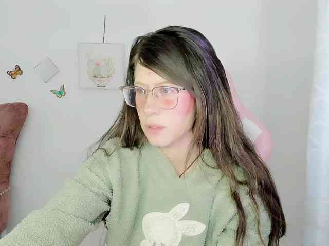 ZooeyBelair webcam