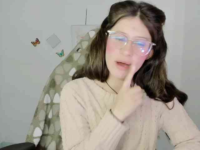 ZooeyBelair webcam